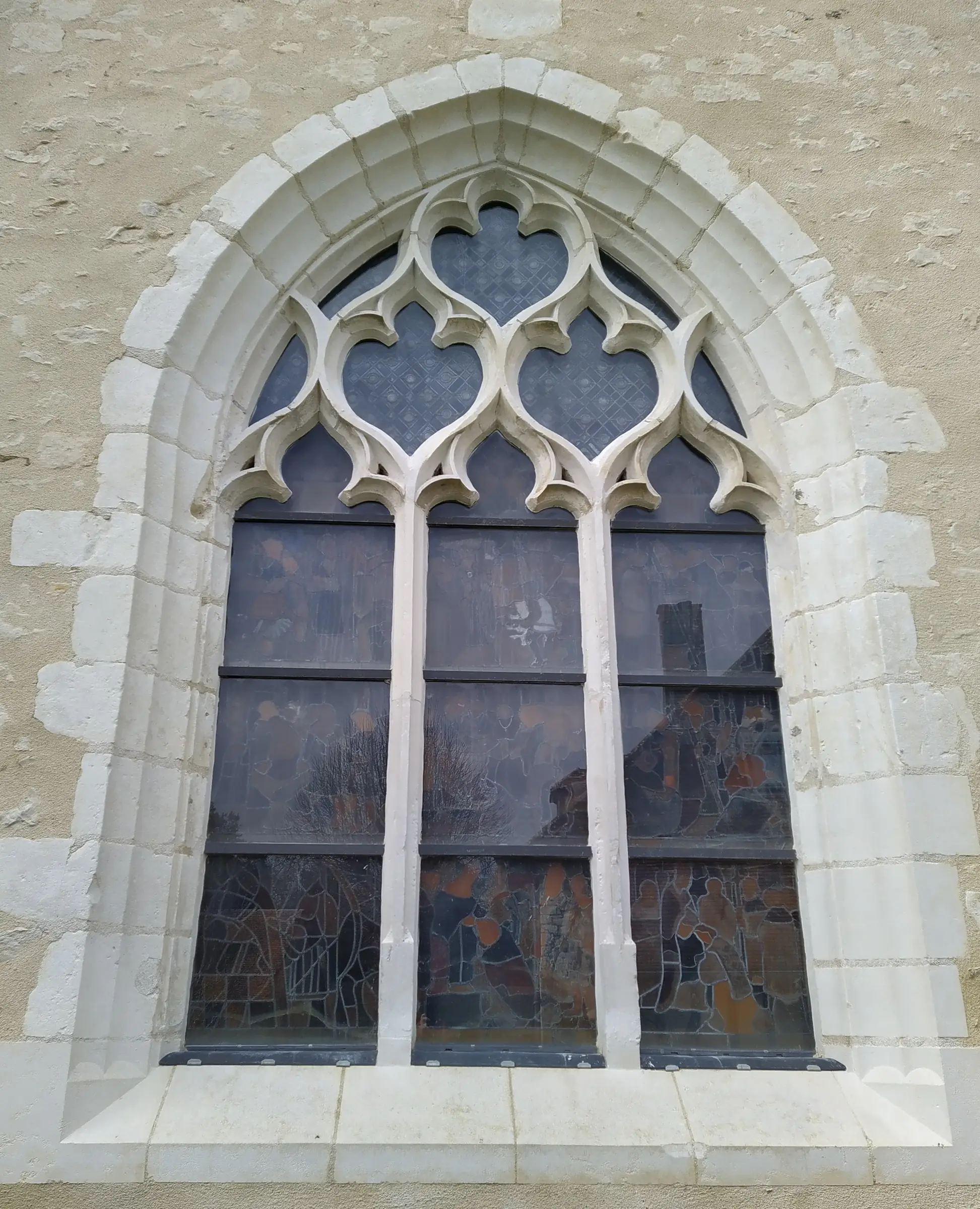 Eglise Saint Léger à Montfey