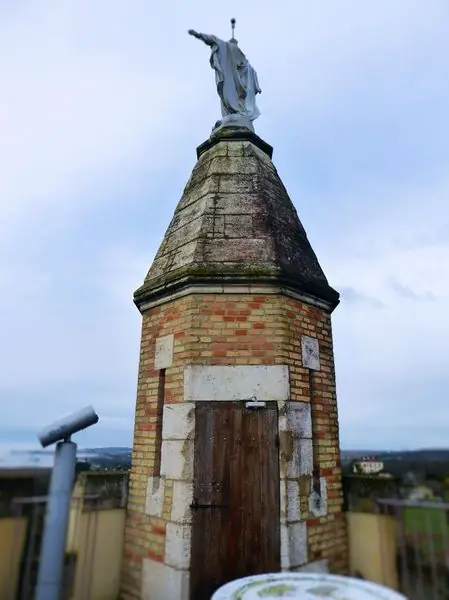 Eglise Saint-Pierre et son clocher