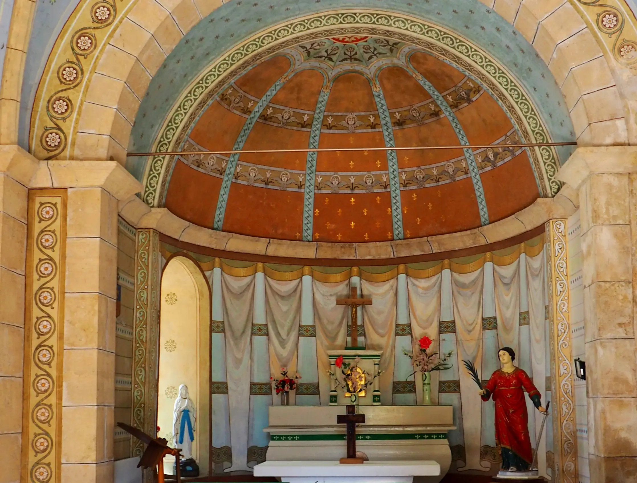 CHAPELLE DE SAINTE THÈCLE