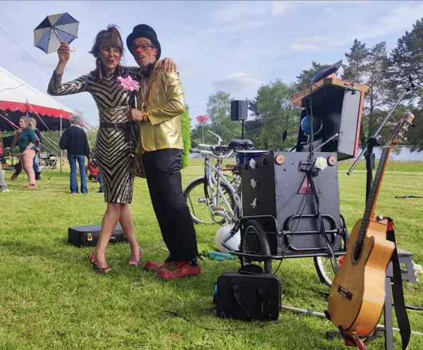 Spectacle - Apéritif dînatoire au Nomad Bar : Atchoum Tandem !