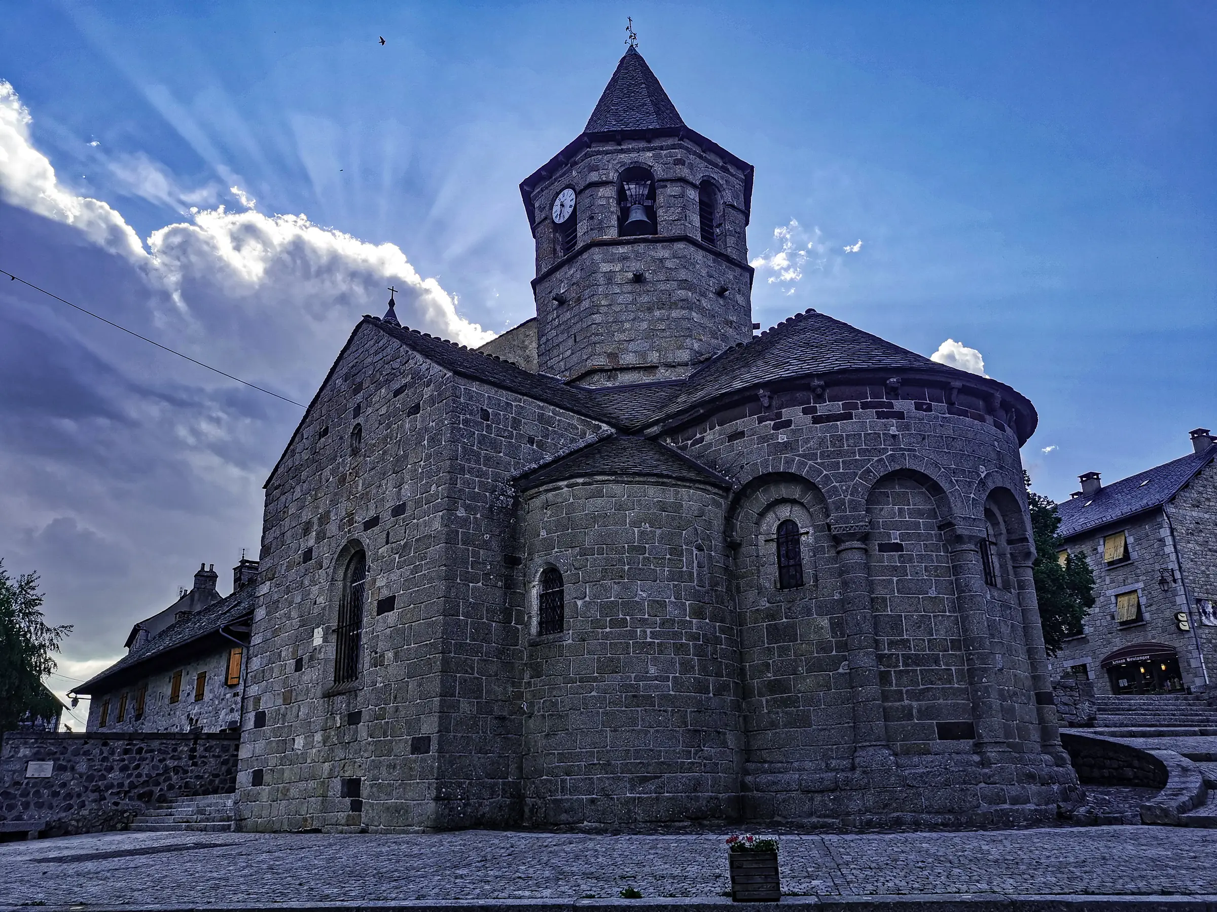 EGLISE SAINTE-MARIE