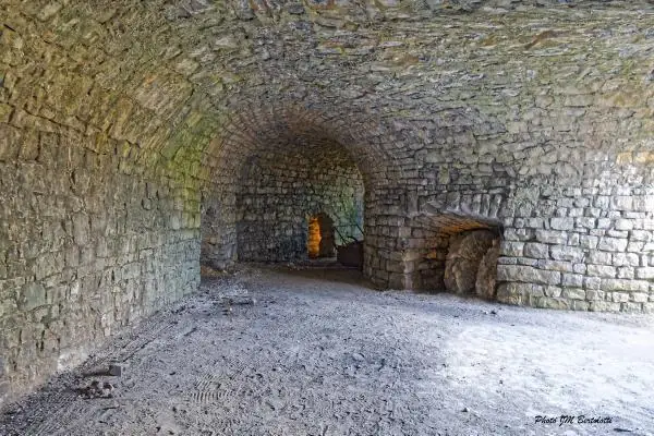 VISITE COMMENTÉE ET IMMERSIVE DU FOUR À CHAUX