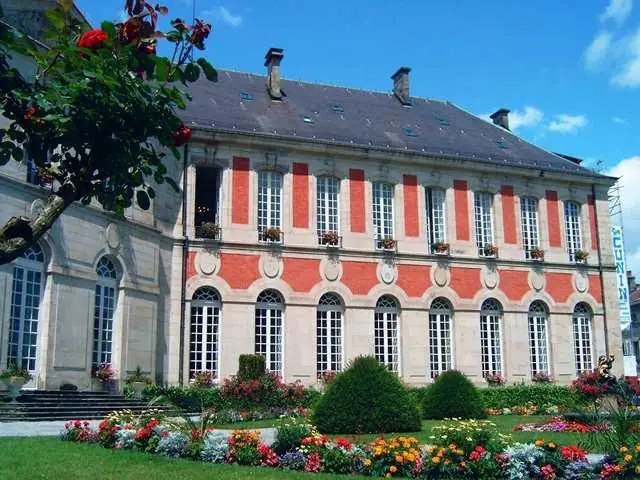 Le palais abbatial