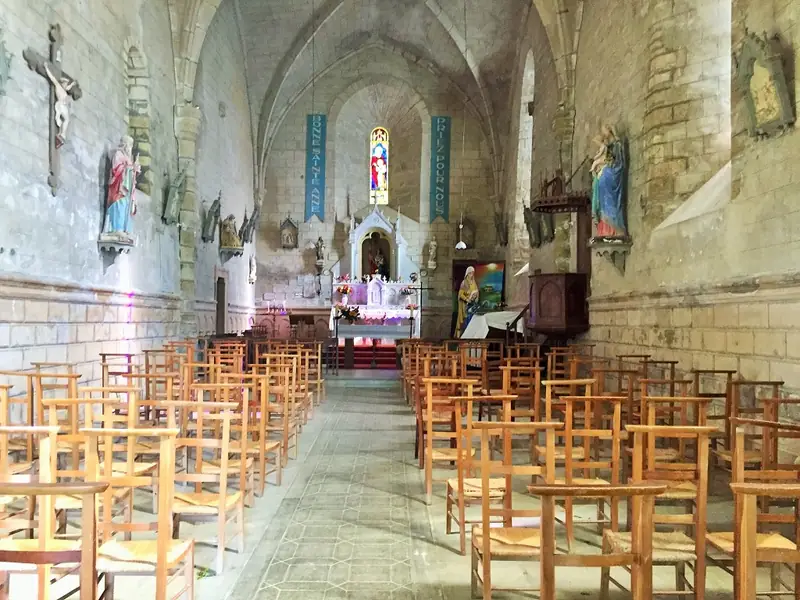 Eglises de Ste Anne St Priest