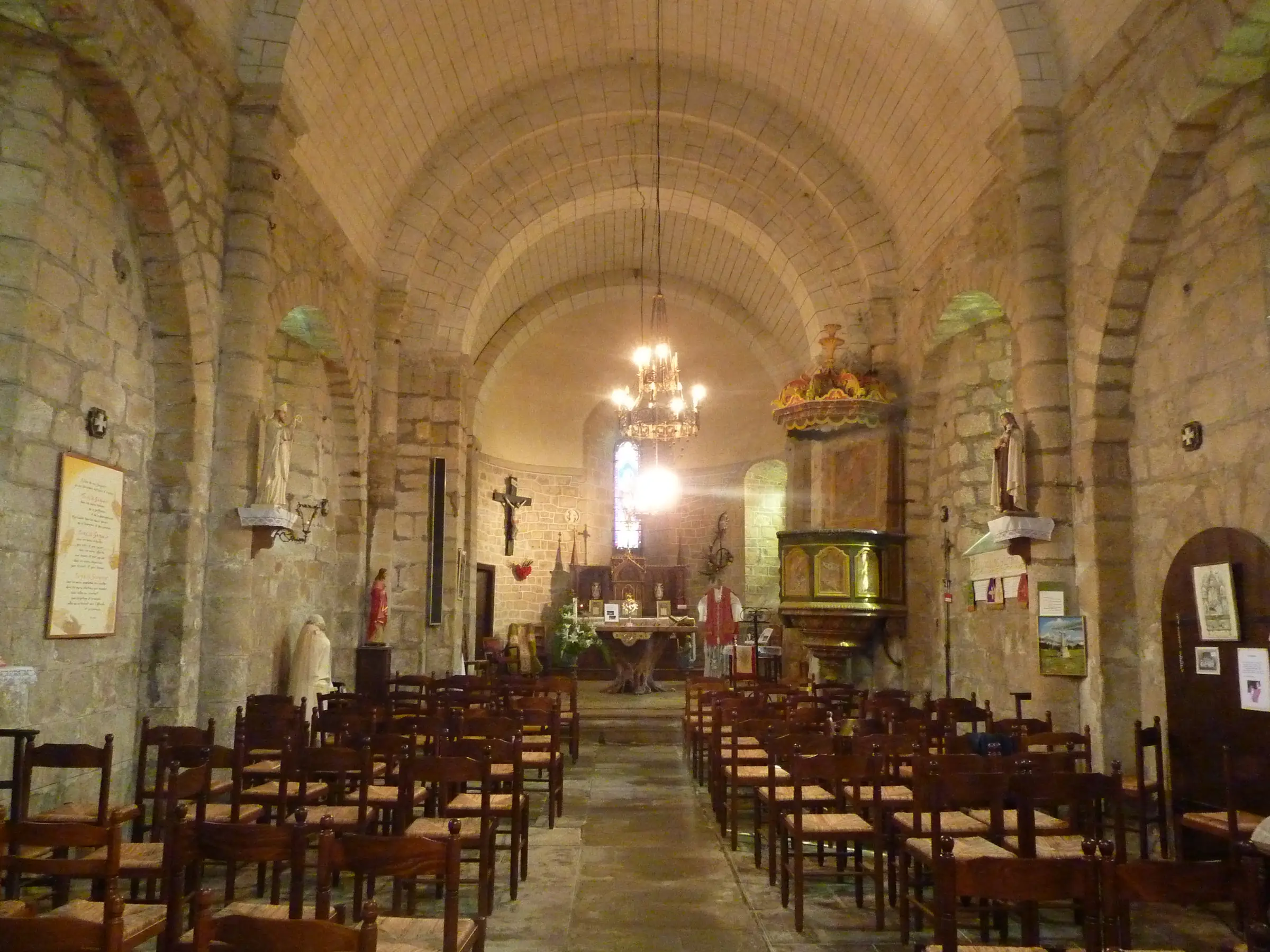 Eglise de Saint Genest sur Roselle