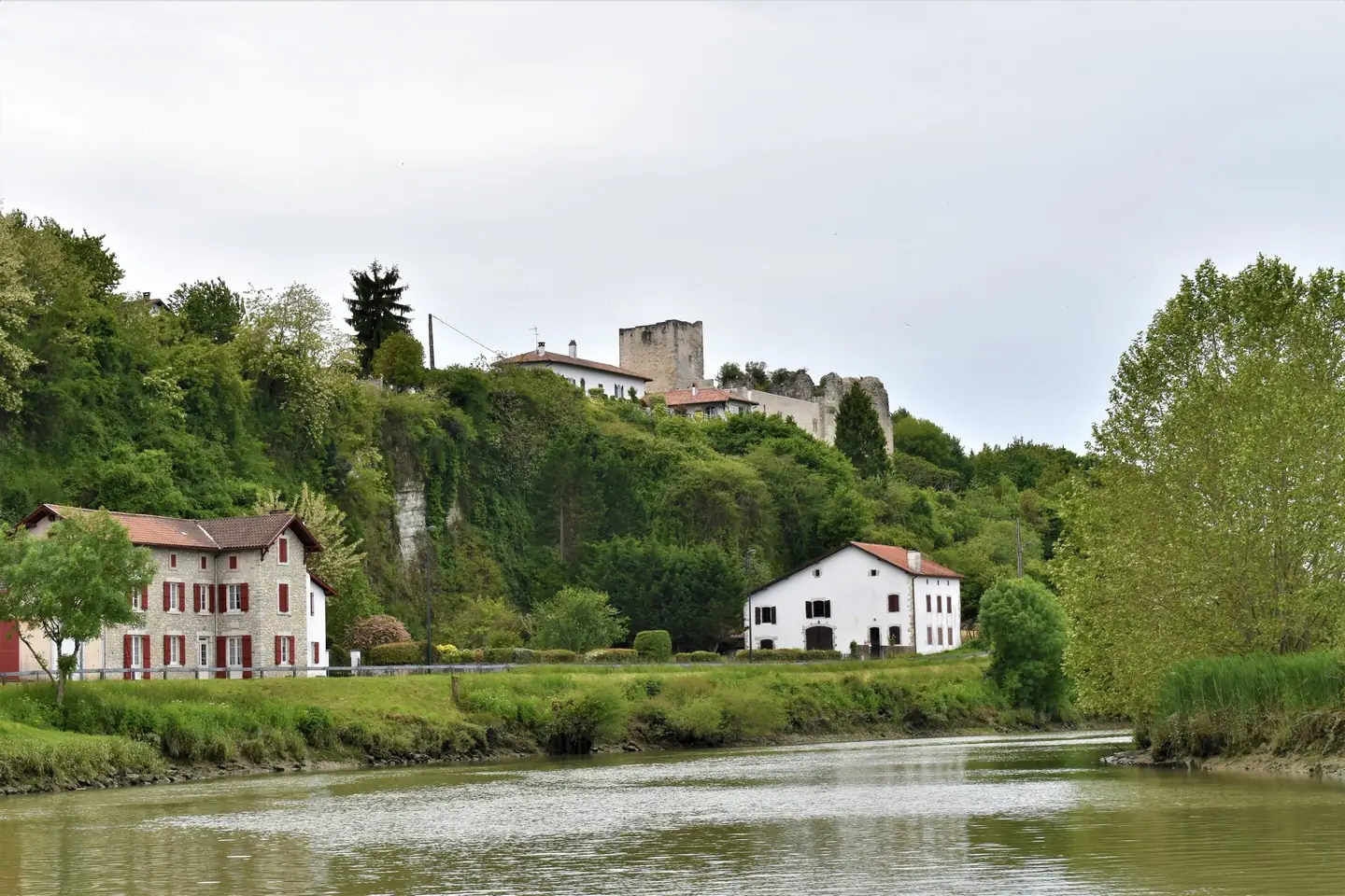 Village de Guiche