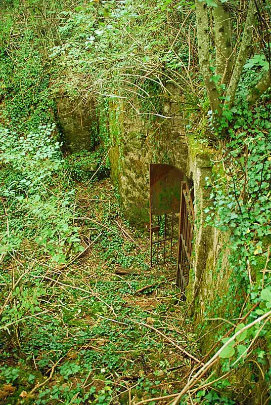 Magasin à poudre du bois de Salicant