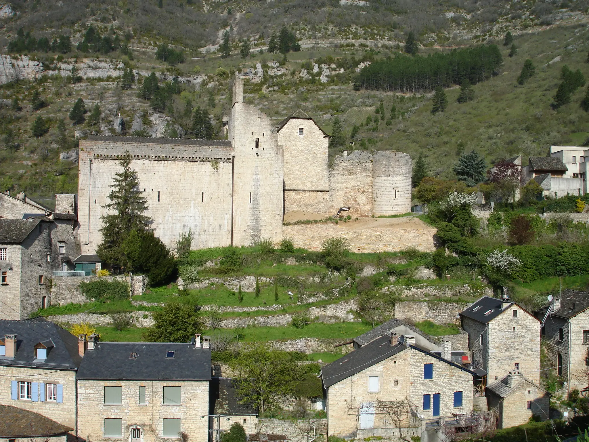 ANCIENNE ABBAYE DE SAINTE-ENIMIE