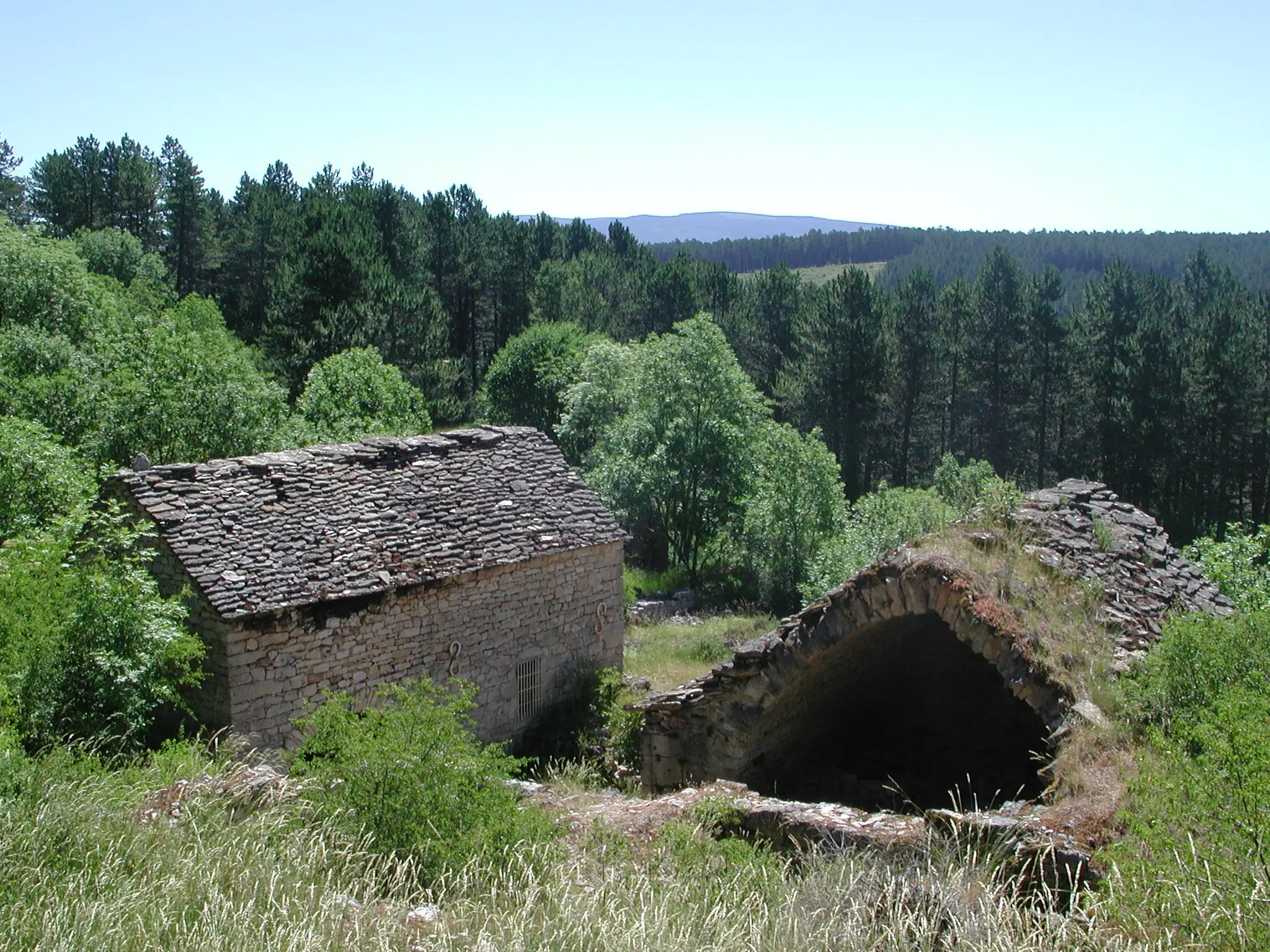LES VILLAGES MORTS DU CAUSSE DE MENDE : "LE GERBAL" ET "LA CHAUMETTE"