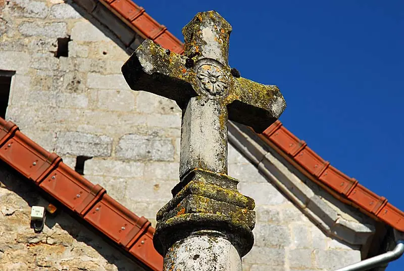 Eglise de la Nativité-de-Notre-Dame de Voisines