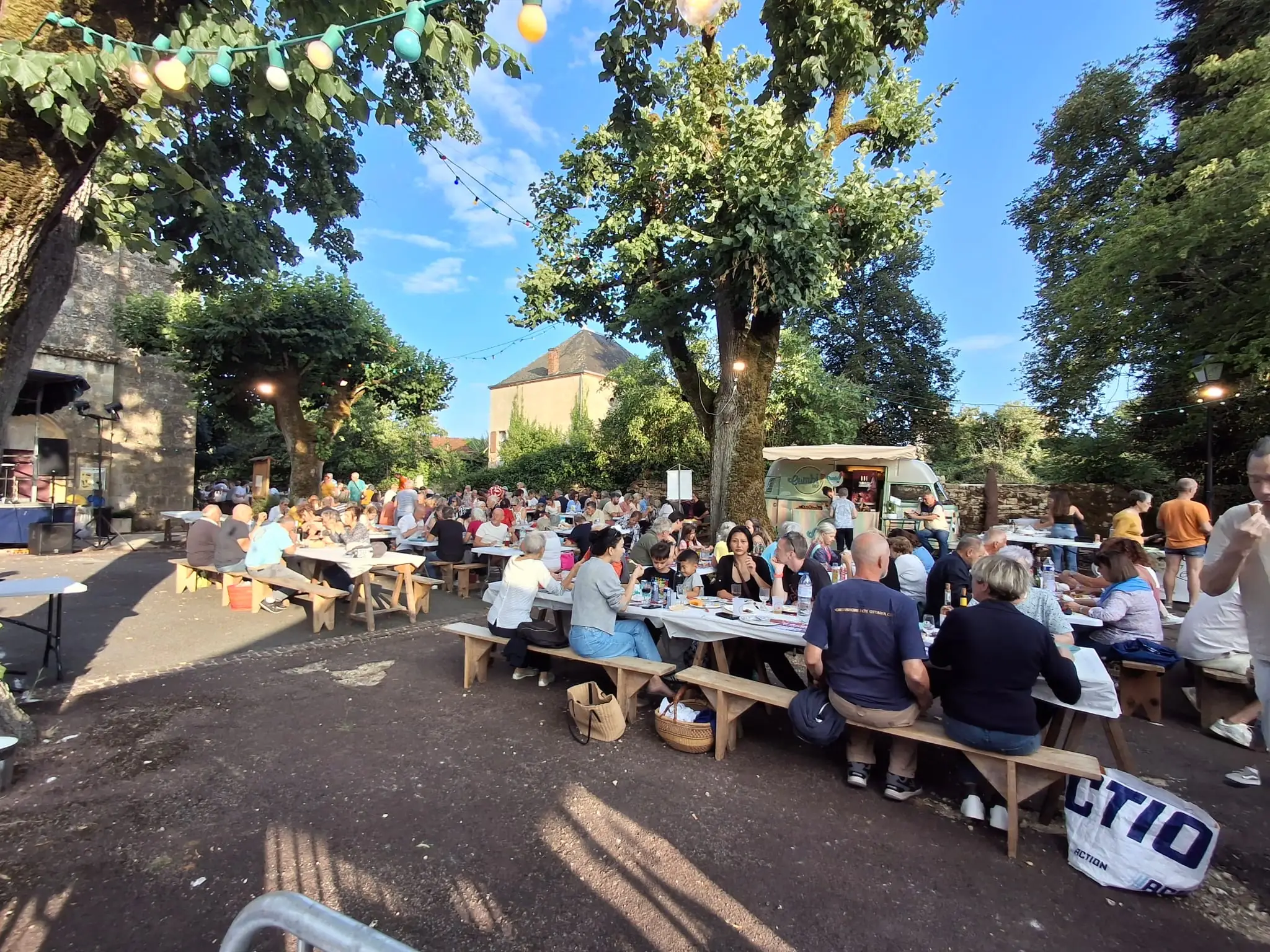 Marché gourmand musical à Pomarède