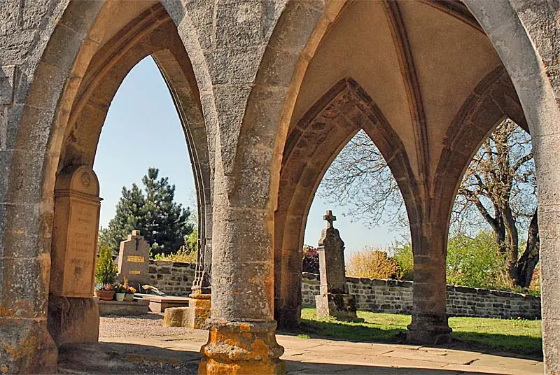Eglise Saint-Symphorien de Pouilly-en-Bassigny