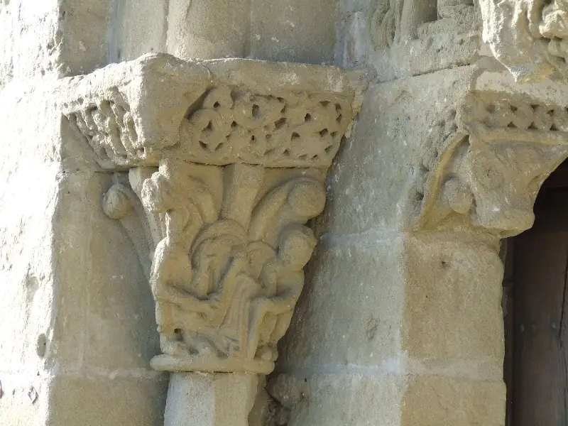Le portail de l'église Saint-Martin