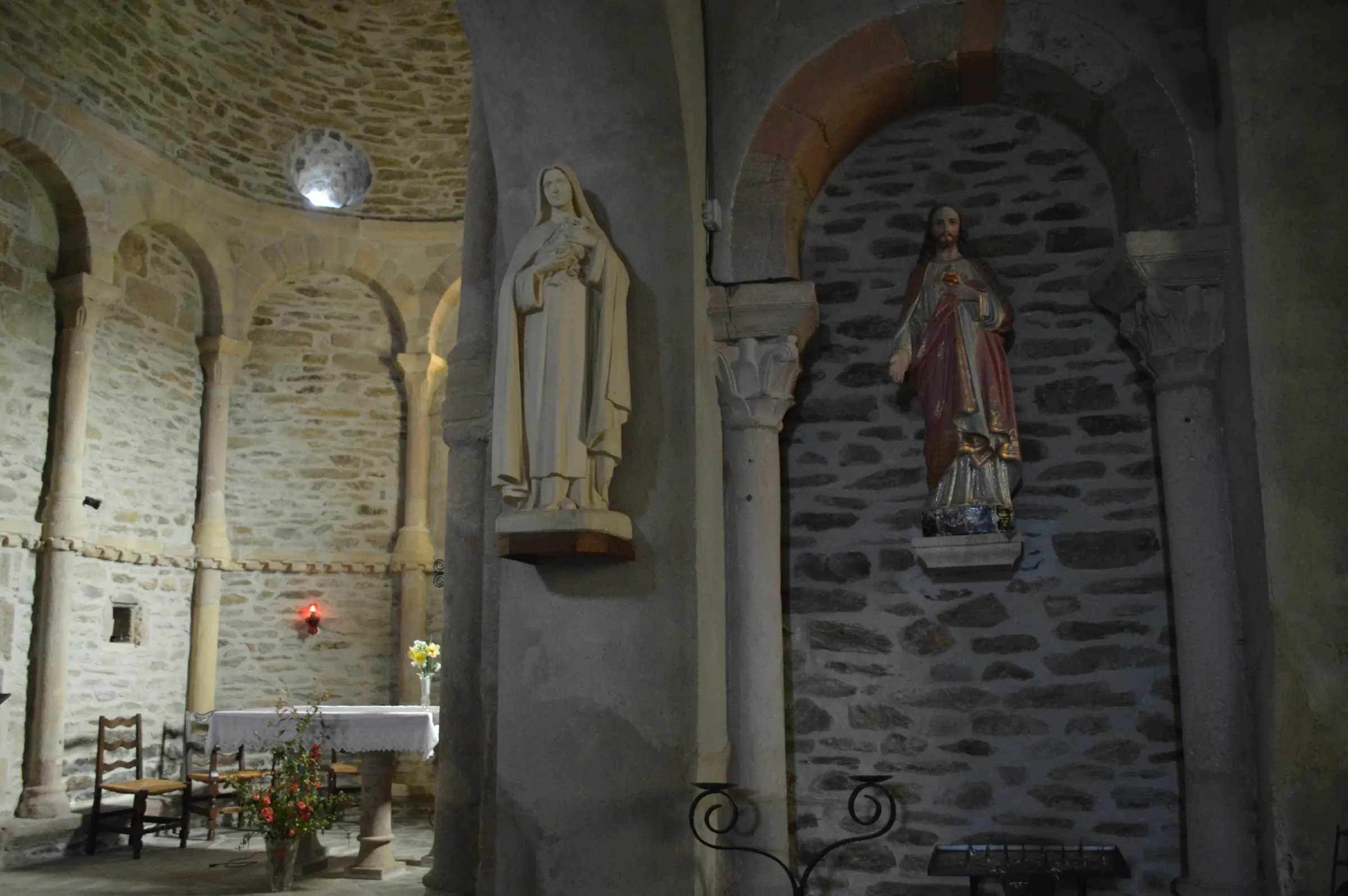 EGLISE SAINTE-MADELEINE