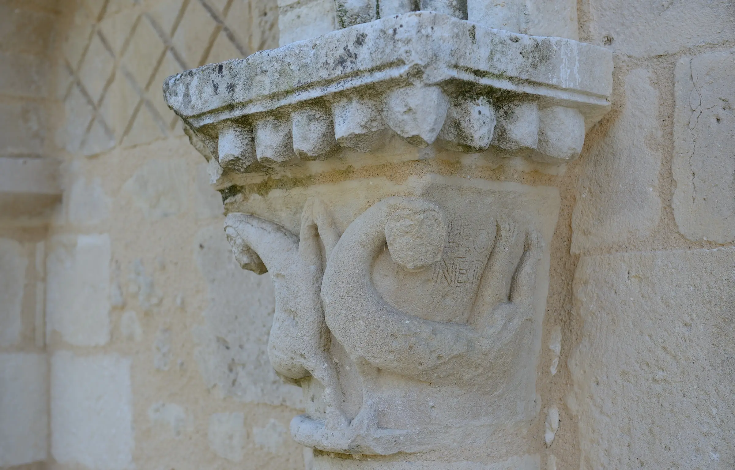 Église Saint-Hilaire de Salles-en-Toulon