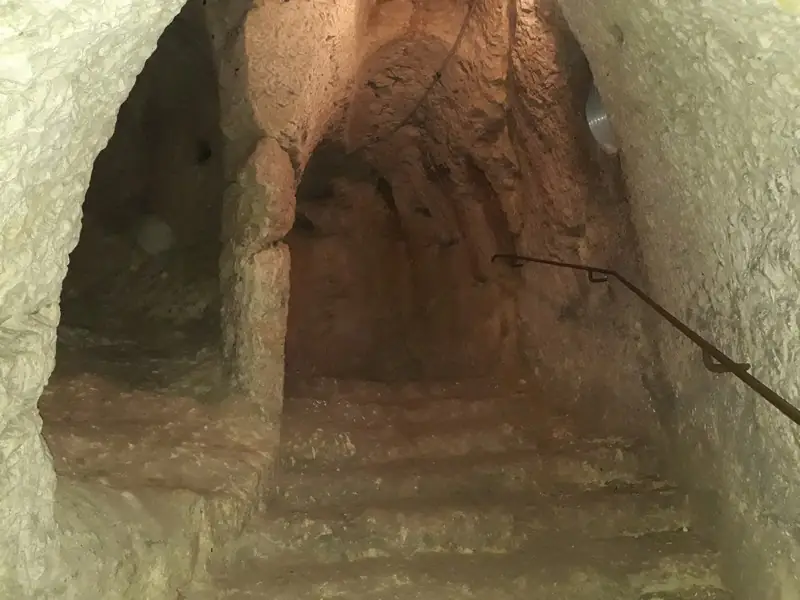 Visite des extérieurs et des souterrains du Château