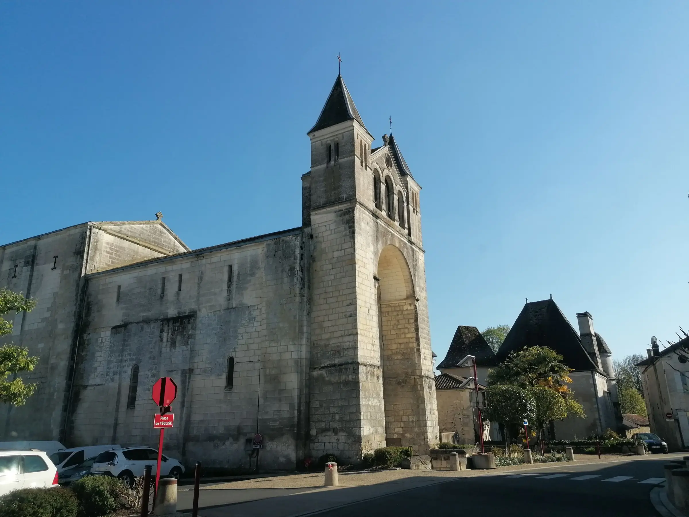 Église Saint-Pierre