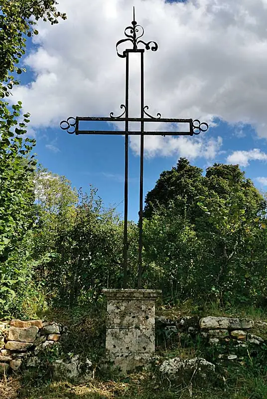 Croix de Noidant-le-Rocheux (5)
