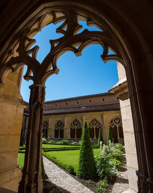 Cloître de Cadouin