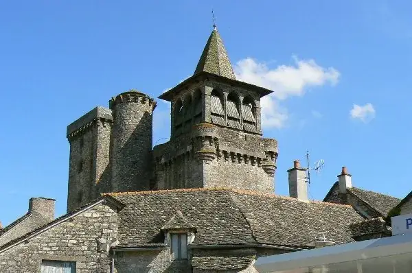 Eglise Fortifiée de Sainte Radegonde