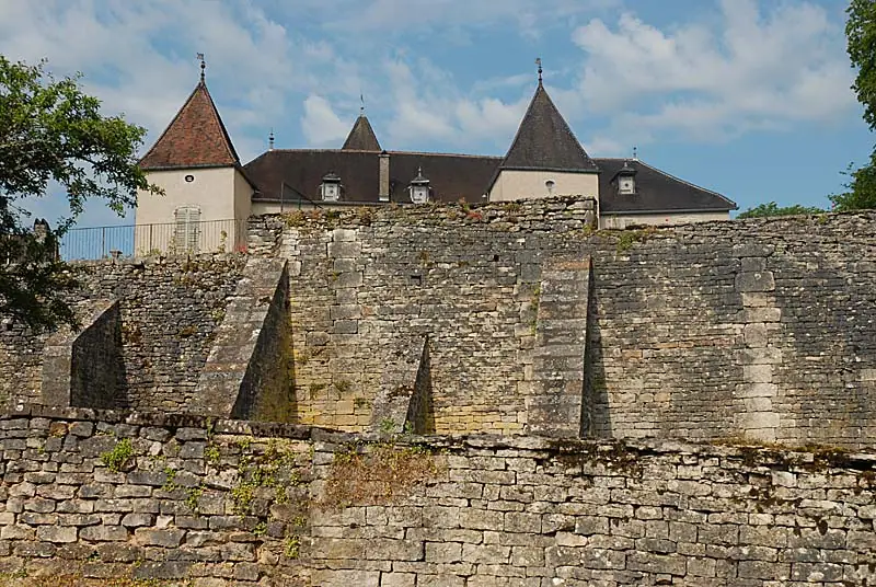 Maison forte de Rivière-les-Fosses