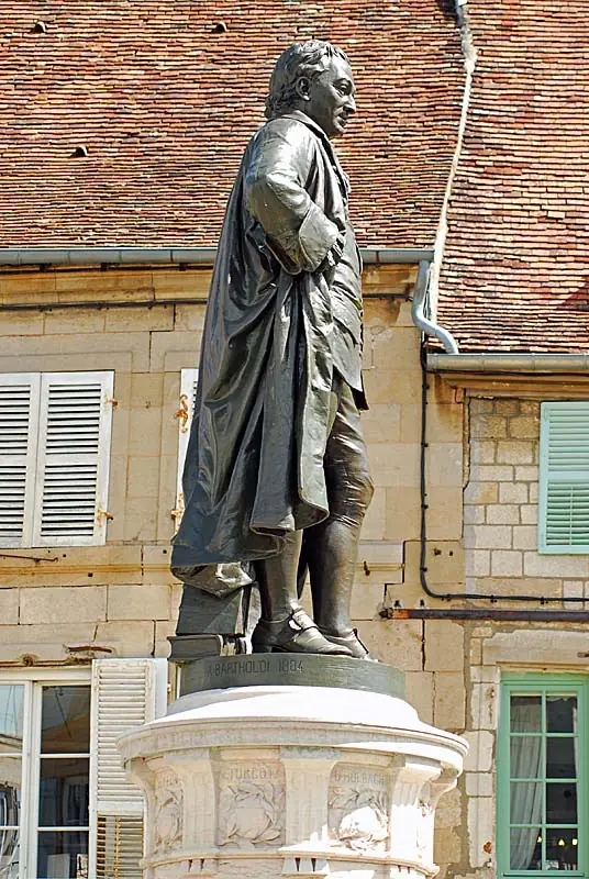 Statue et place Diderot