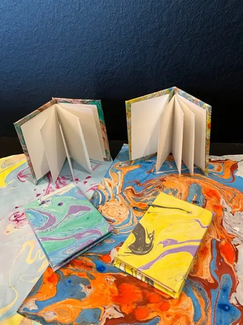 Atelier de Pratique Artistique Carnet fantaisie à l'AMI