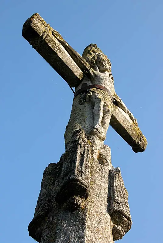 Croix XVIe siècle de Vesvres-sous-Prangey
