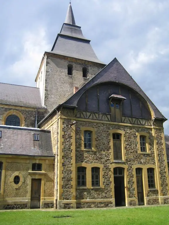 Abbaye Saint Remy de Laval Dieu