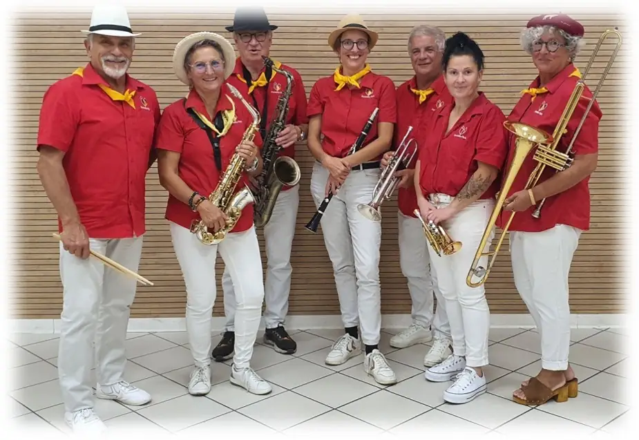 LES JEUDIS EN FANFARE ROSSELLO STREET BAND