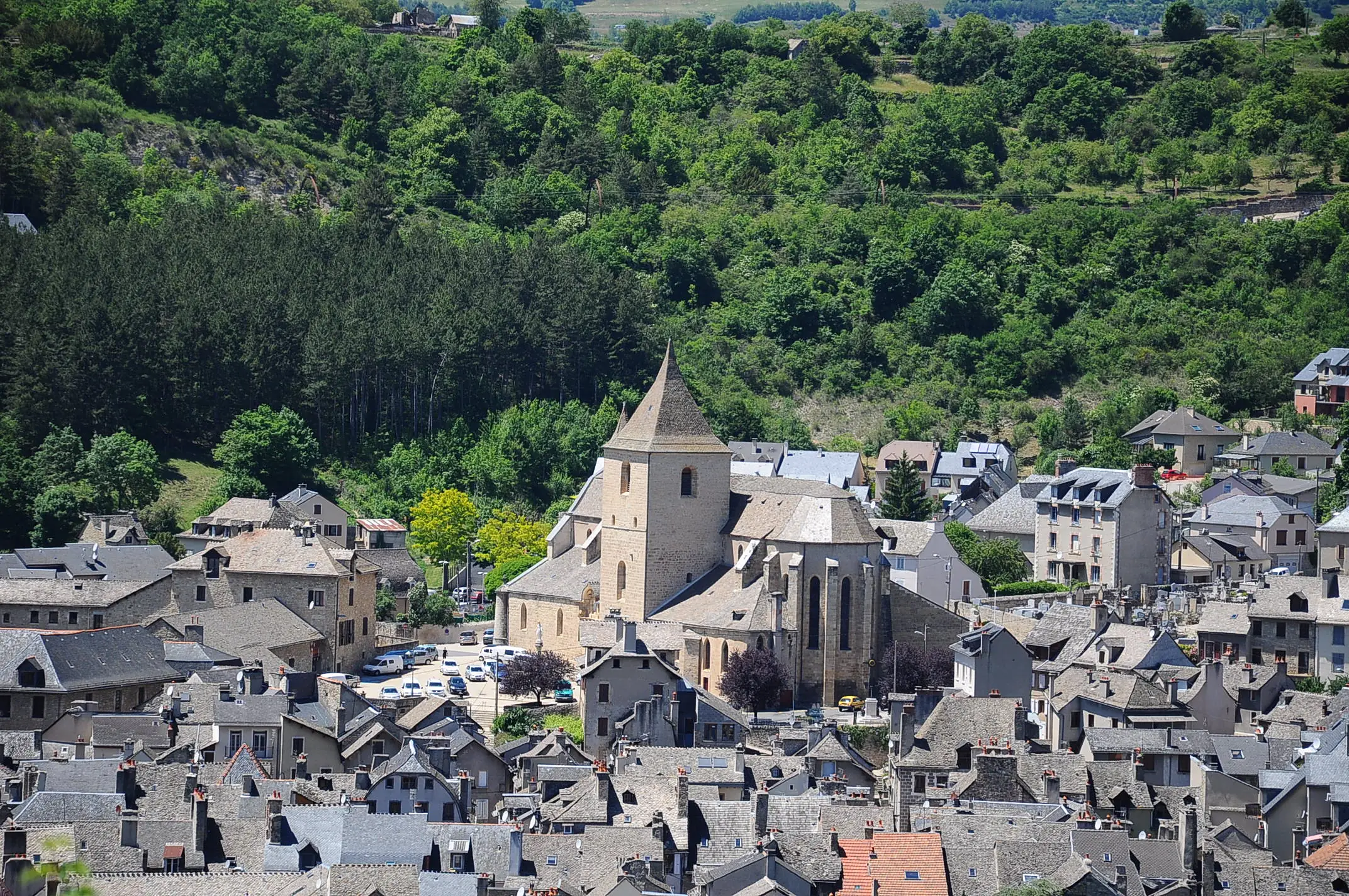 COLLÉGIALE NOTRE-DAME DE LA CARCE