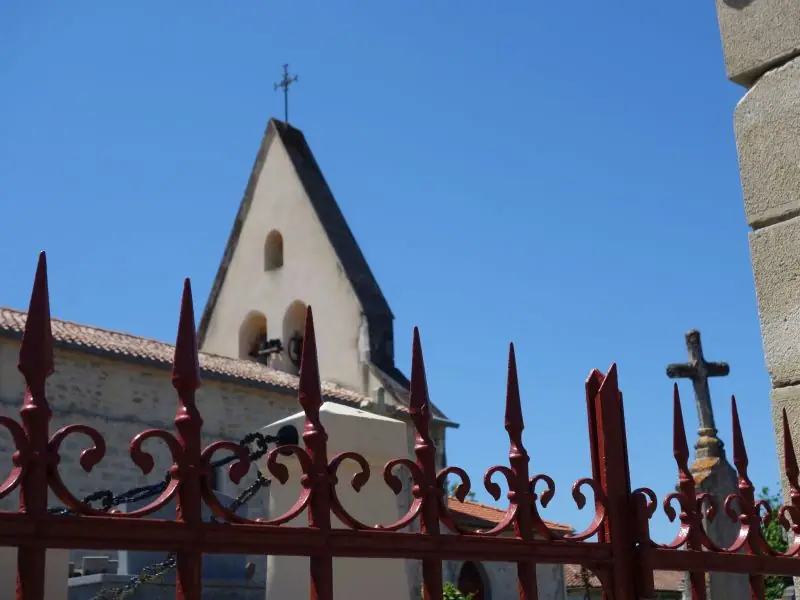 Eglise Saint-Pierre de Lartigue