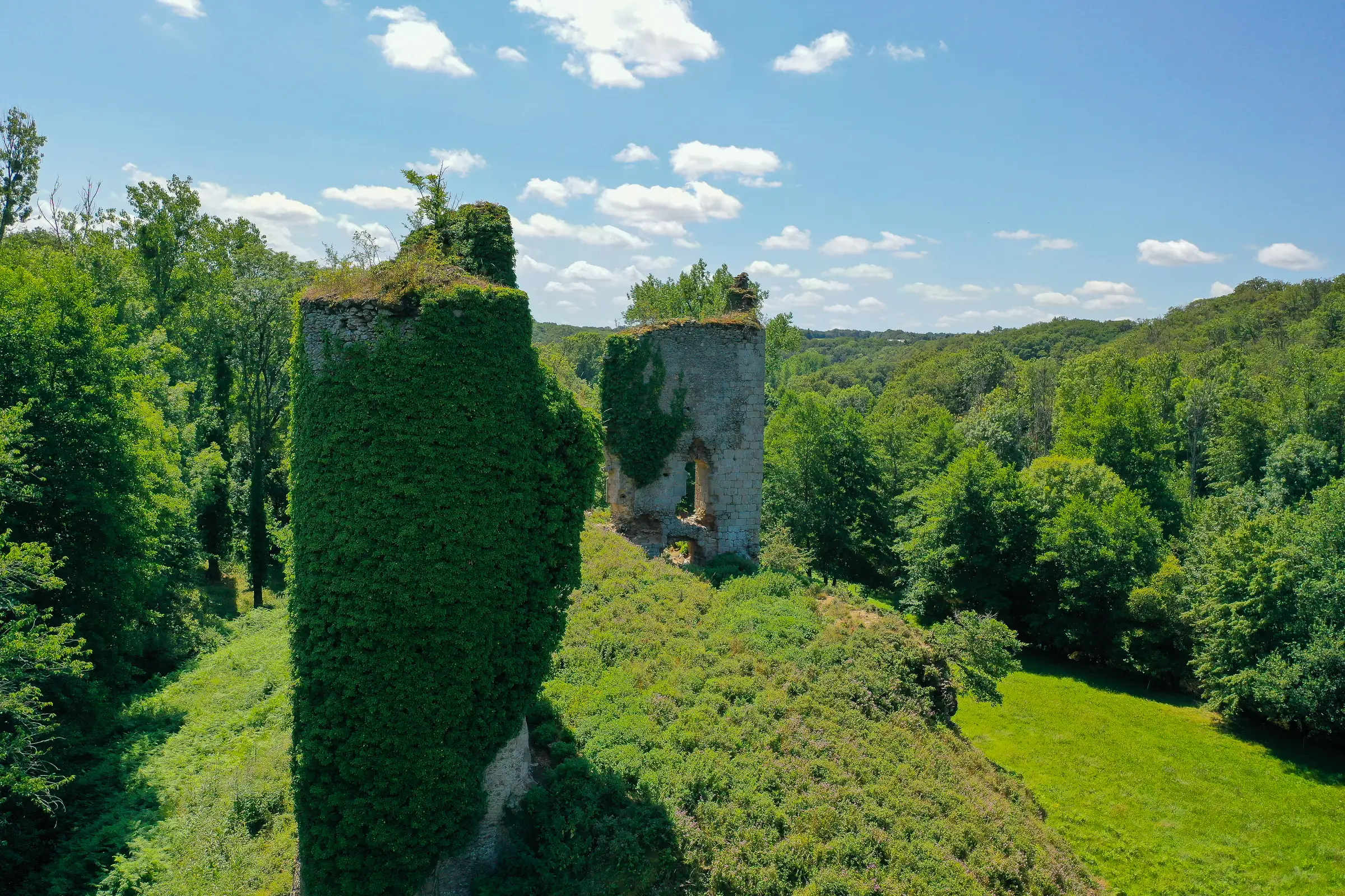 Les Ruines du Château de Malval