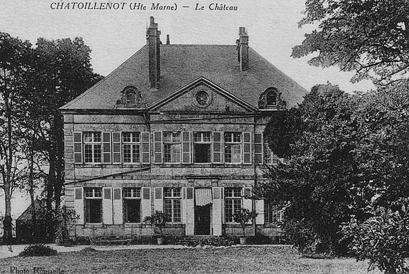 Château XVIIIe siècle de Chatoillenot
