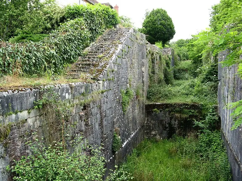 Echelle d'écluse du Moulin-Brûlé