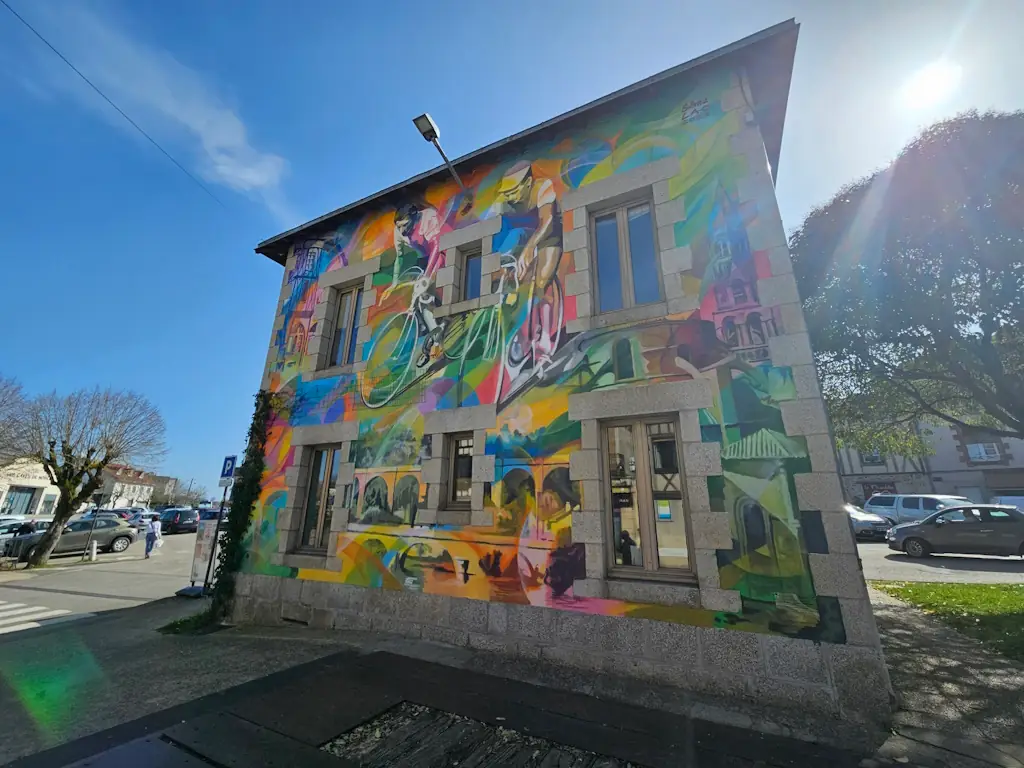 Fresque Poulidor et Saint-Léonard de Noblat