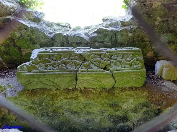 Visite du village de Peyrusse le Roc et du site médiéval (groupes)