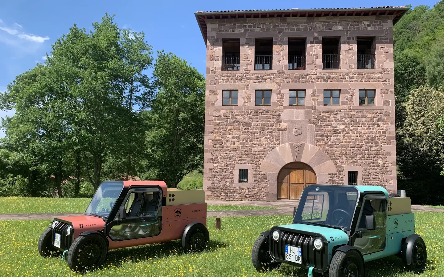 Echappée en quadricycle électrique E-Pottok et visite du Domaine Brana