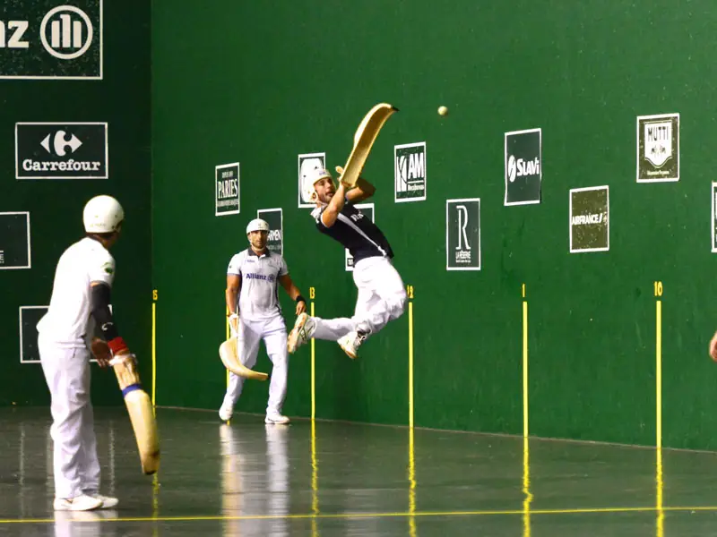 Pelote basque à cesta punta : 1ère demi-finale du tournoi l'Etoile d'or