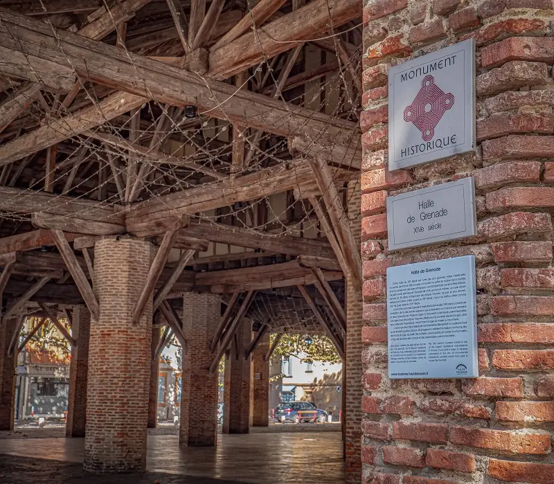 HALLE DE GRENADE