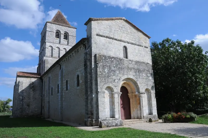 Eglise de la Chapelle-Saint-Robert