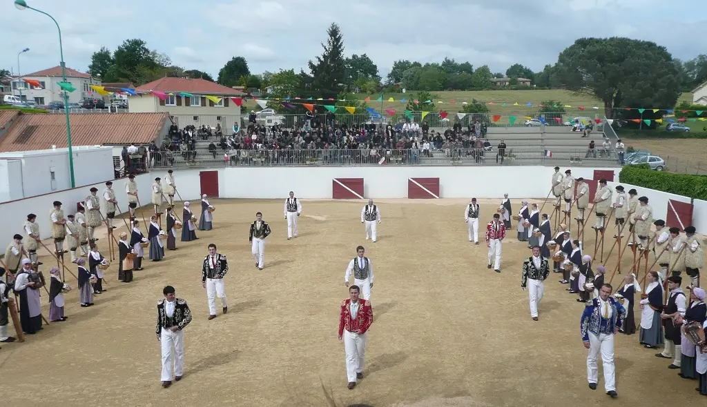Arènes
