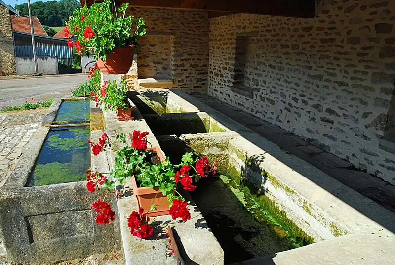 Lavoir d'Orbigny-au-Val