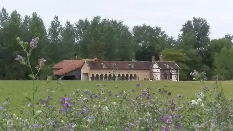 Ancienne abbaye de Basse-Fontaine