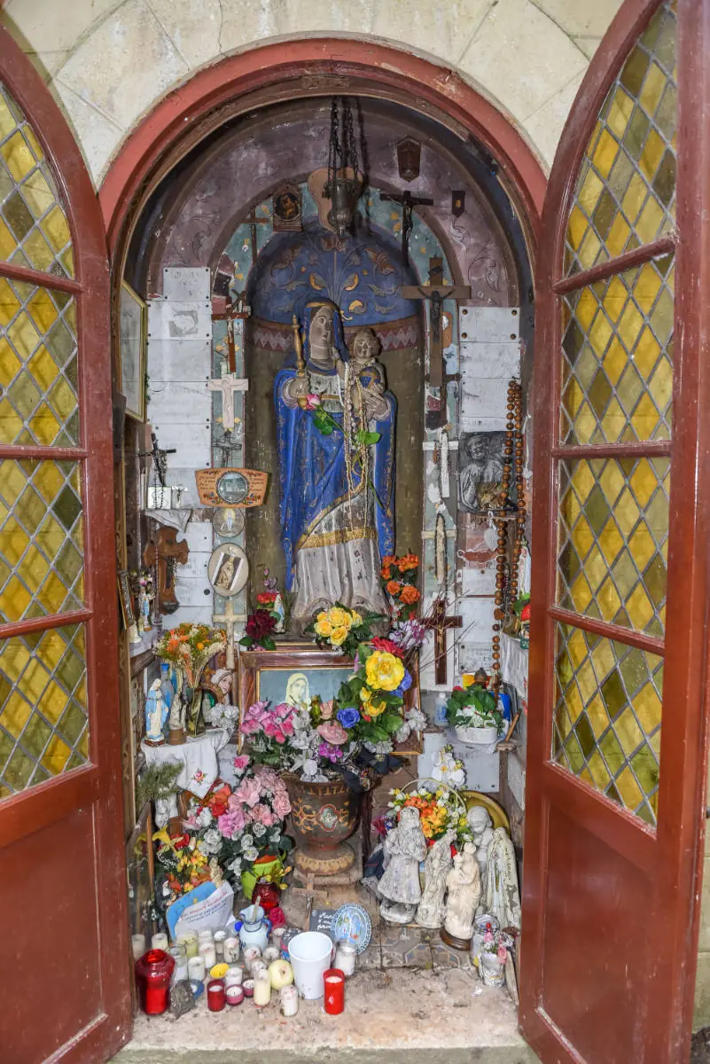 Notre-Dame des Trays