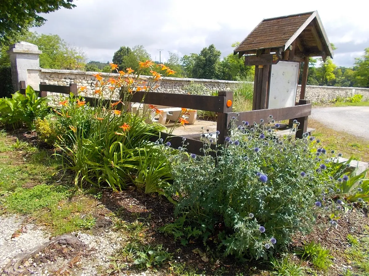 Village de Saint-Paul Lizonne