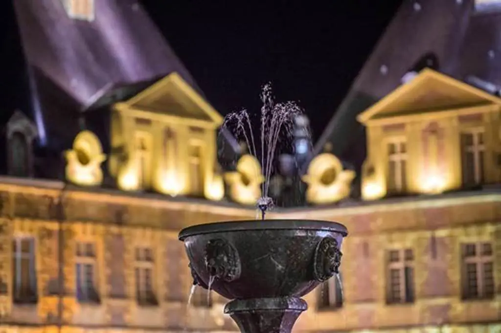 Visite guidée de Charleville à la lanterne