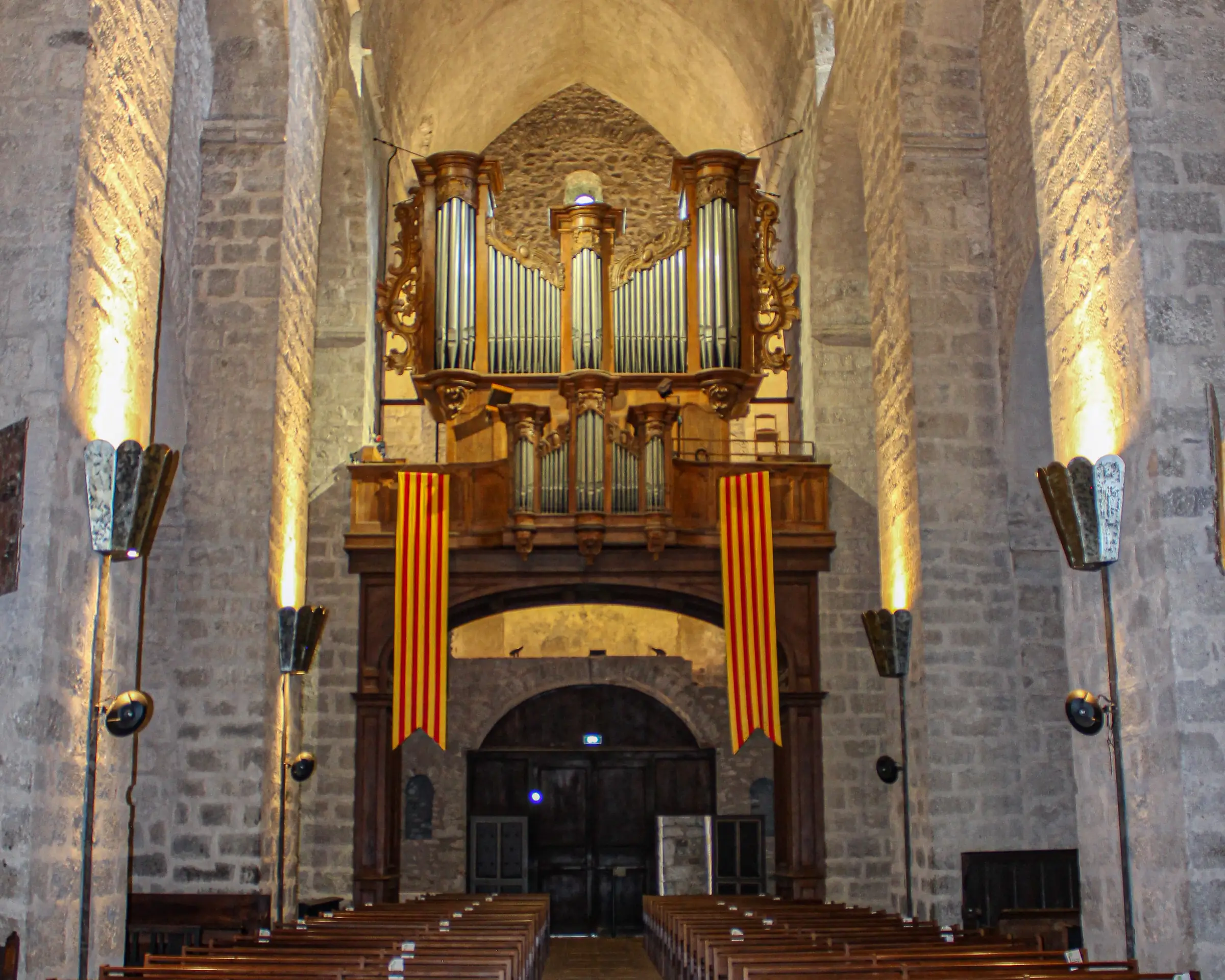 ABBAYE SAINTE MARIE D'ARLES SUR TECH