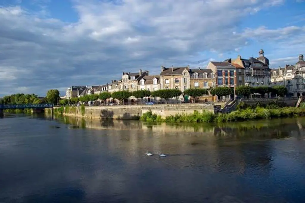 Visite guidée de Mézières et de la Tour du Roy