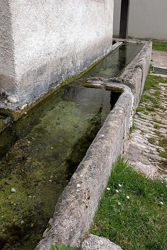 Fontaine Saint-Cyr de Perrancey-les-Vieux-Moulins